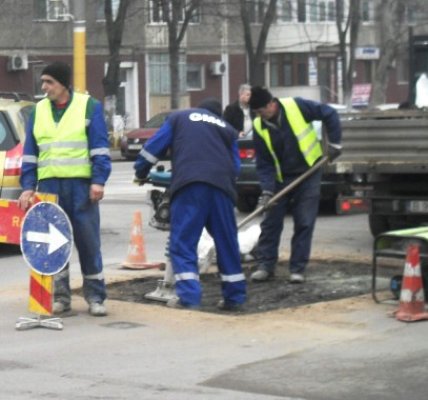 Se opreşte apa în judeţ